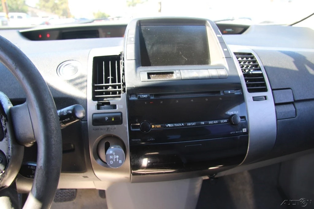 2006 Toyota Prius 2nd Gen - Image 18 of 21