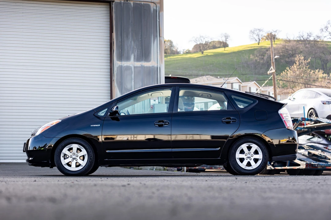 2006 Toyota Prius 2nd Gen - Image 15 of 31