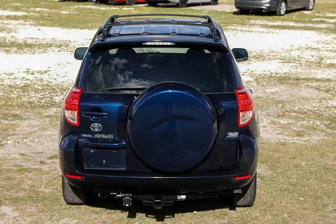 2006 Toyota RAV4 3rd Gen - Image 9 of 12