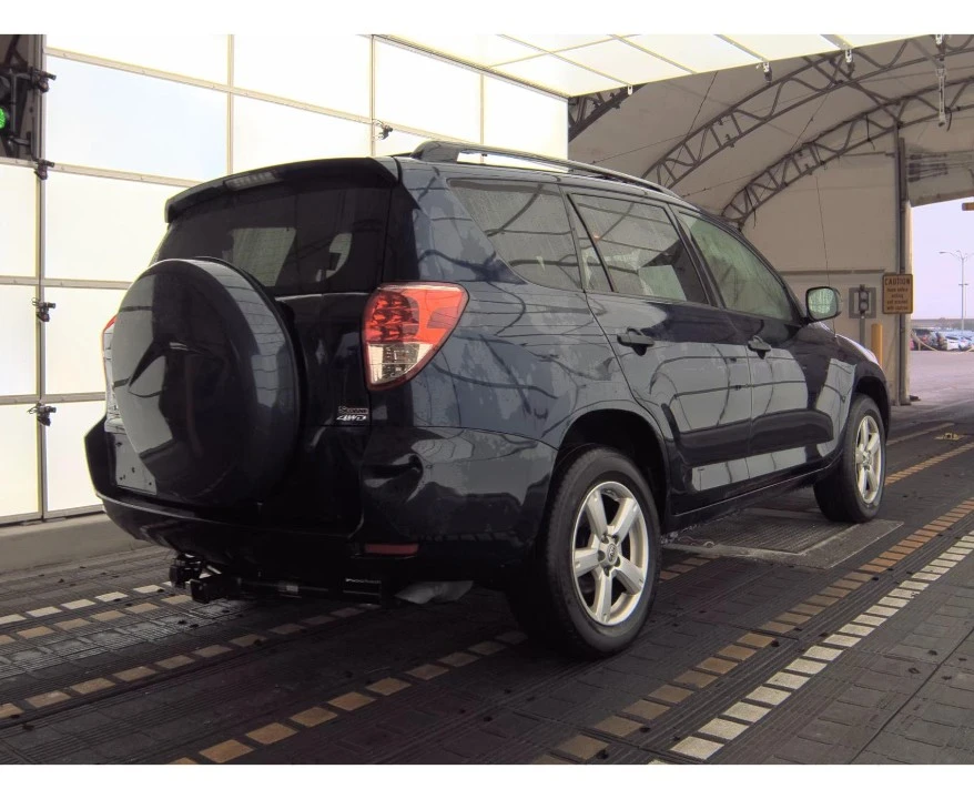 2006 Toyota RAV4 3rd Gen - Image 5 of 12