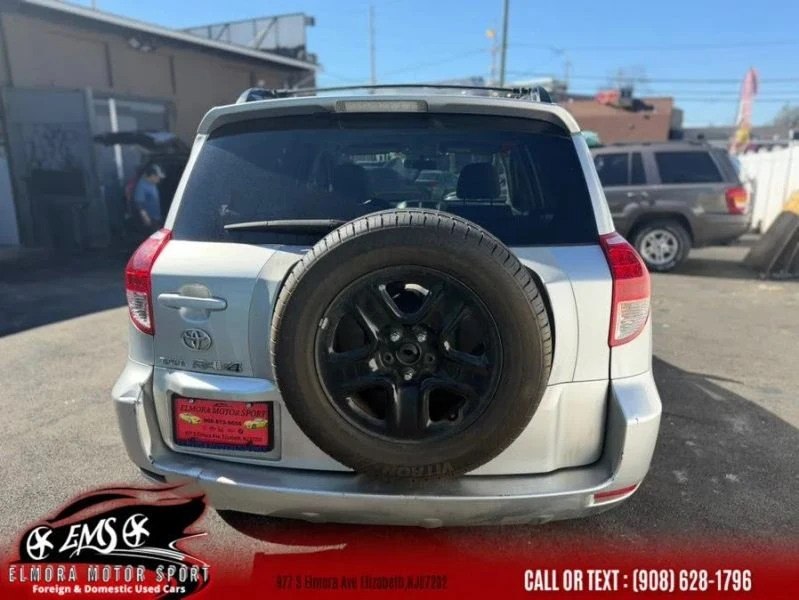 2006 Toyota RAV4 3rd Gen - Image 6 of 12