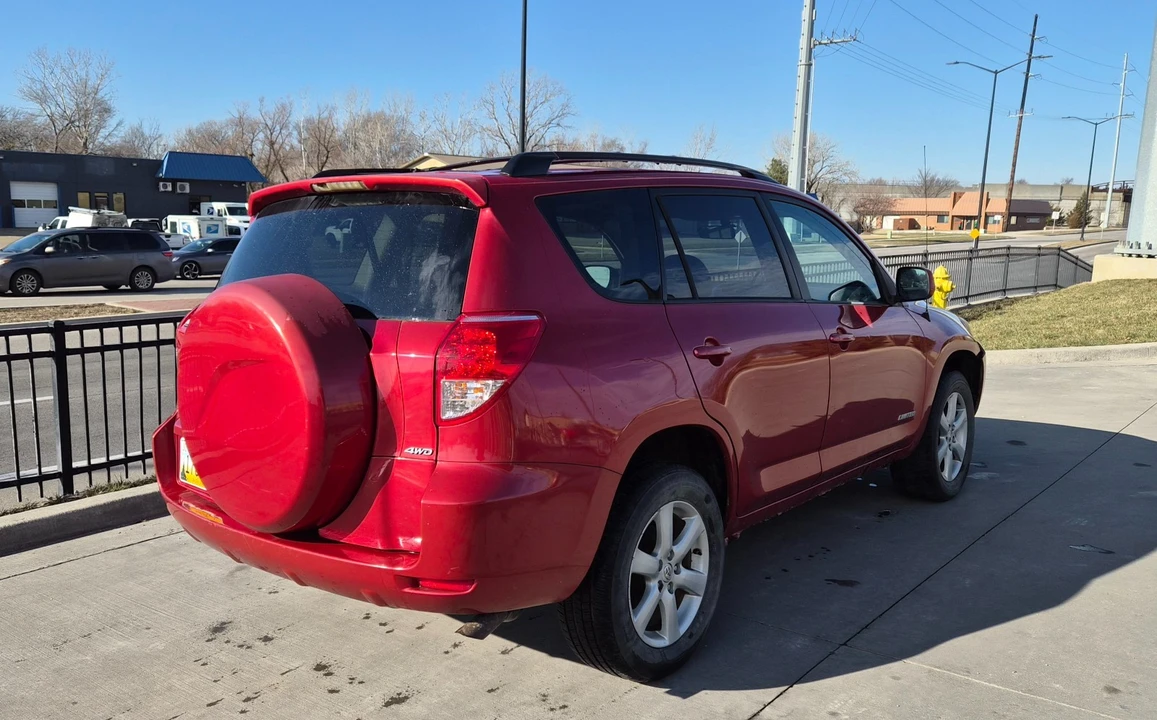 2006 Toyota RAV4 3rd Gen - Image 4 of 14