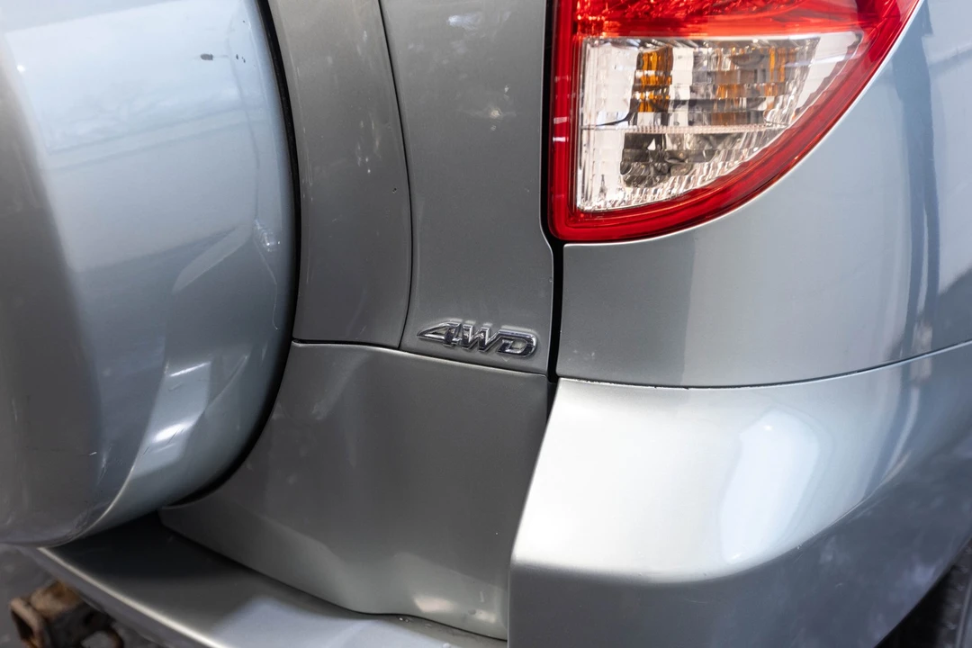 2006 Toyota RAV4 3rd Gen - Image 11 of 12
