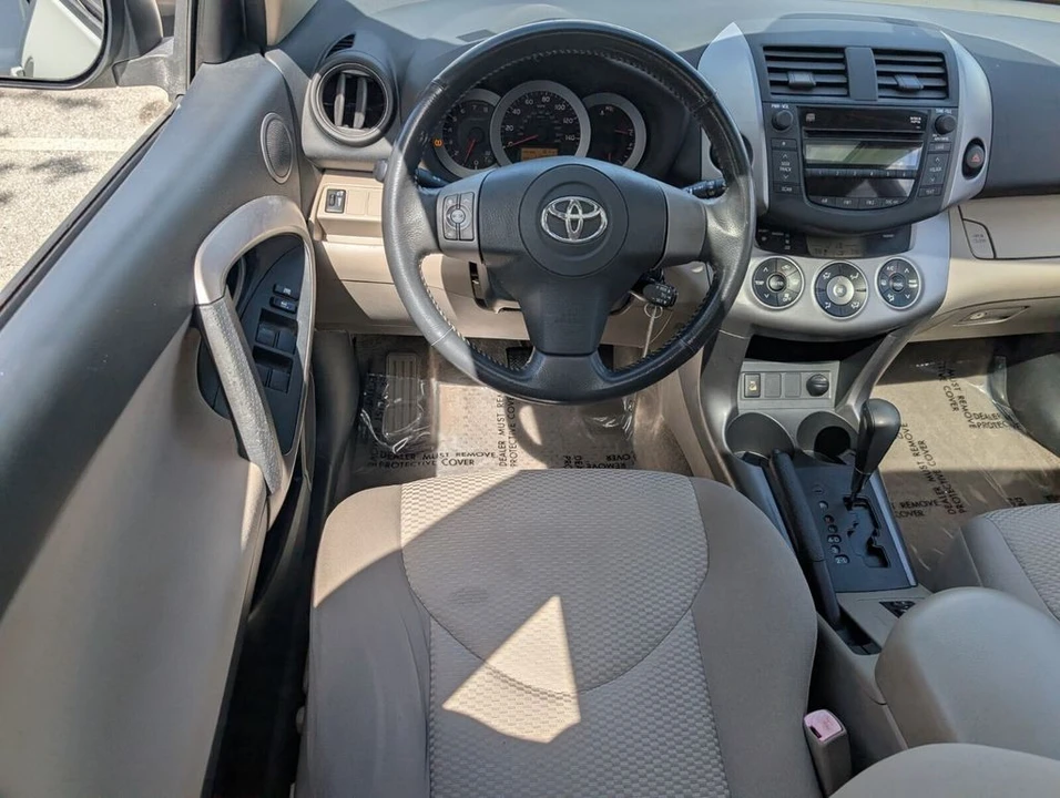 2006 Toyota RAV4 3rd Gen - Image 14 of 21