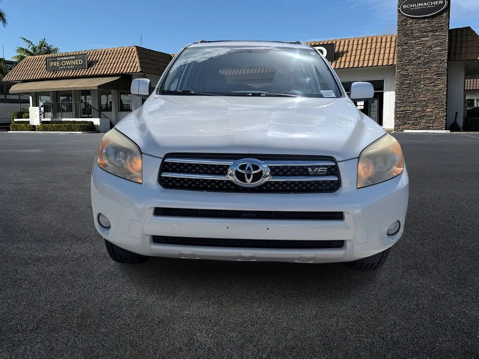 2006 Toyota RAV4 3rd Gen - Image 2 of 21