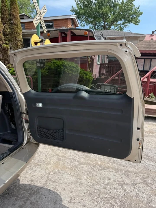 2006 Toyota RAV4 3rd Gen - Image 13 of 13