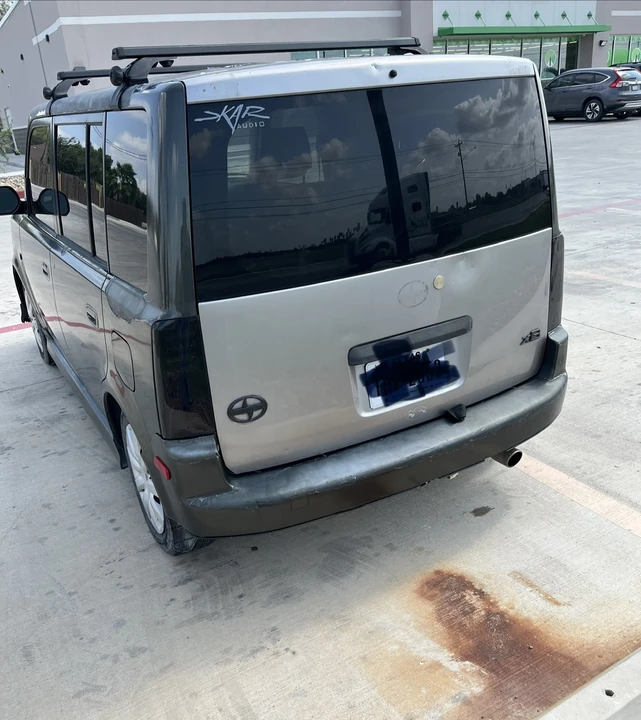 2006 Scion xB - Image 4 of 7