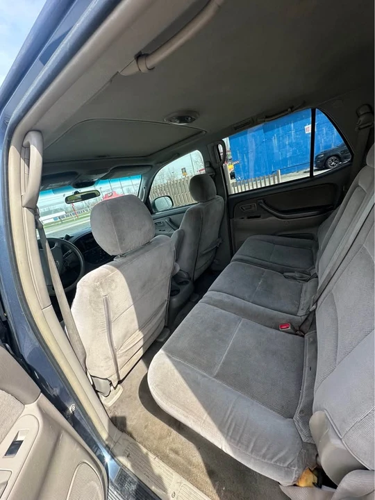 2006 Toyota Sequoia 1st Gen - Image 8 of 11