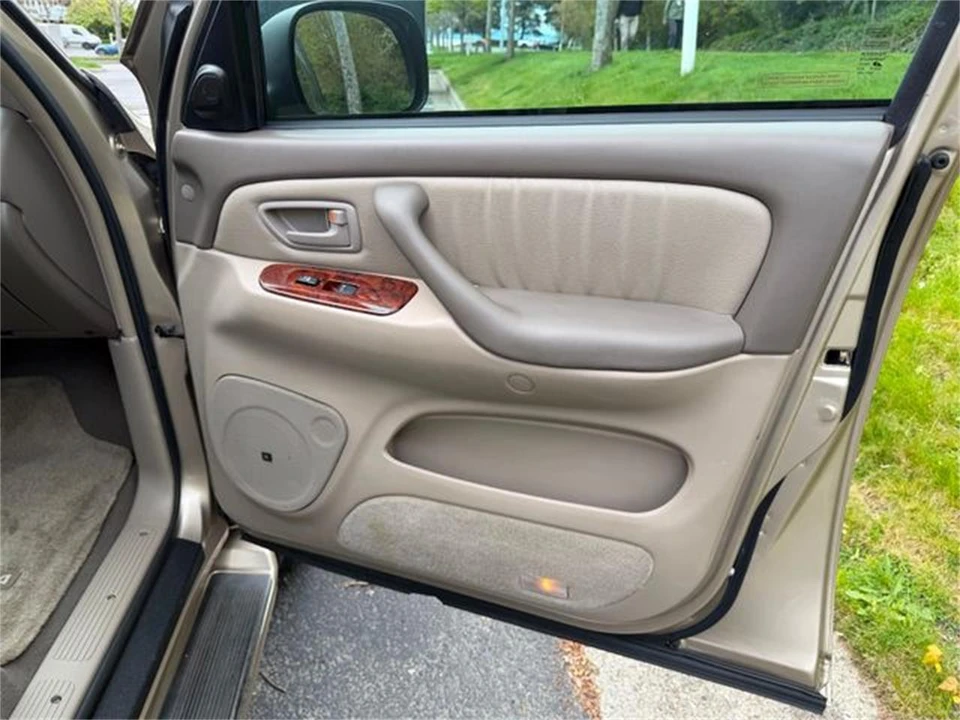 2006 Toyota Sequoia 1st Gen - Image 31 of 31