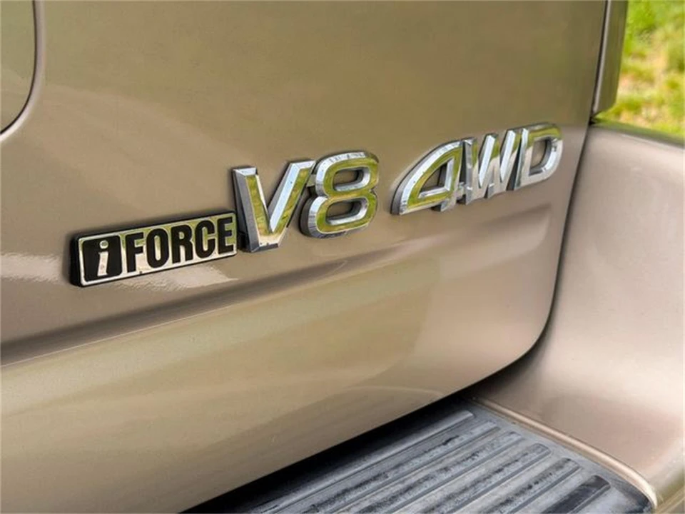 2006 Toyota Sequoia 1st Gen - Image 18 of 31