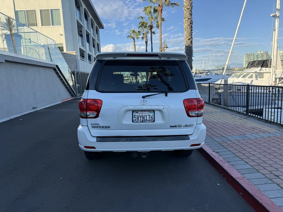 2006 Toyota Sequoia 1st Gen - Image 6 of 21