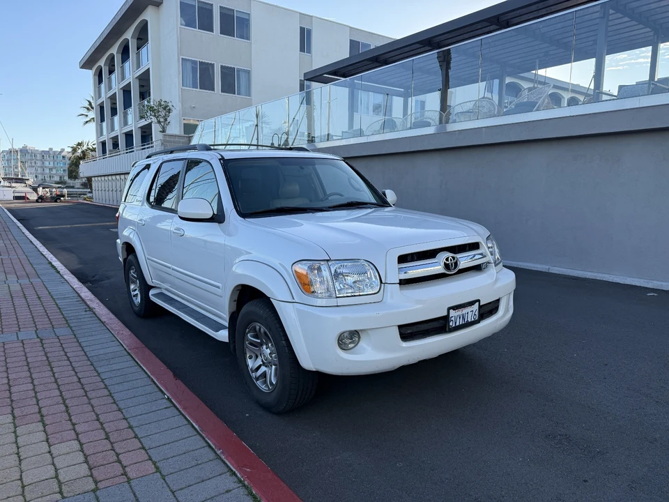 2006 Toyota Sequoia 1st Gen - Image 5 of 21
