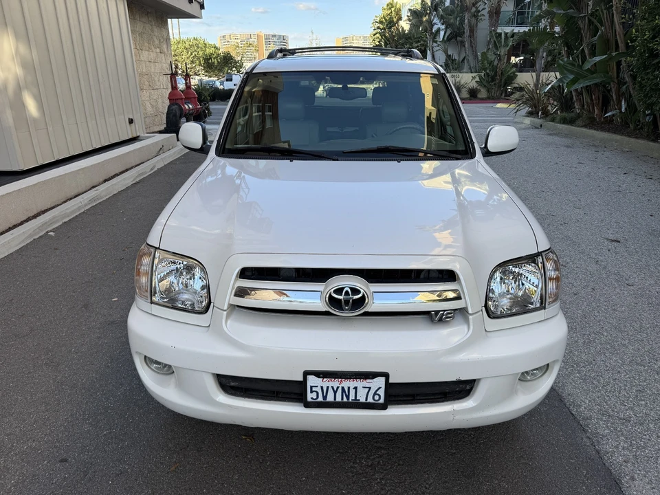 2006 Toyota Sequoia 1st Gen - Image 16 of 21