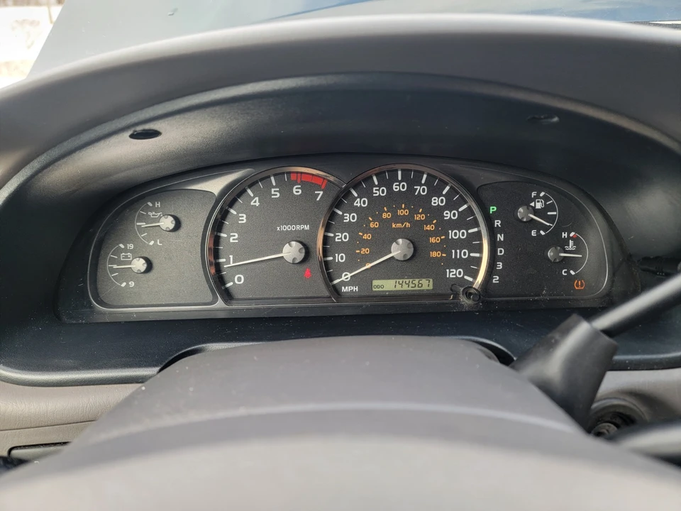 2006 Toyota Sequoia 1st Gen - Image 15 of 18