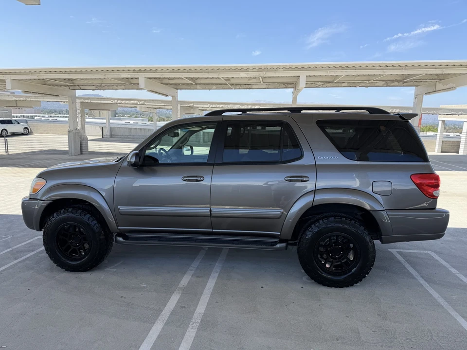 2006 Toyota Sequoia 1st Gen - Image 17 of 31