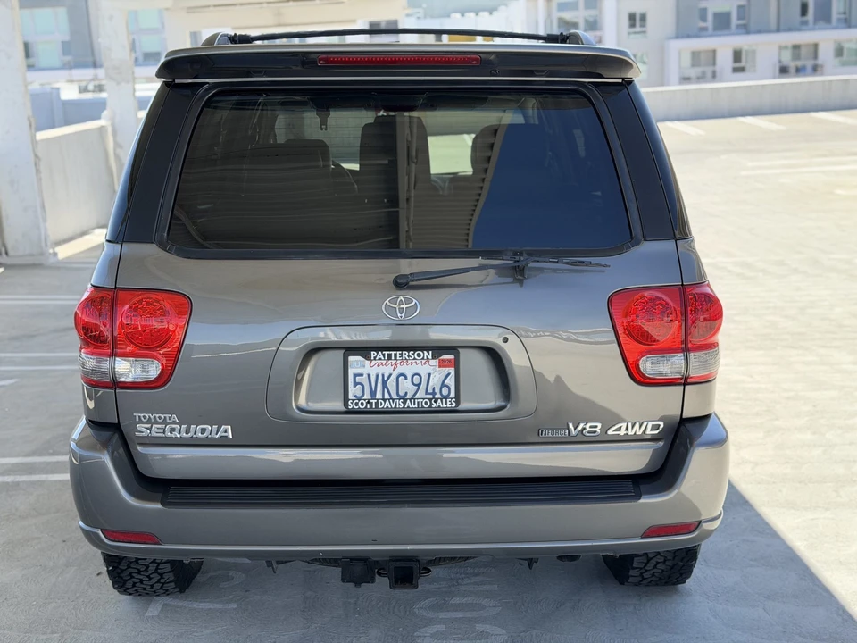 2006 Toyota Sequoia 1st Gen - Image 30 of 31