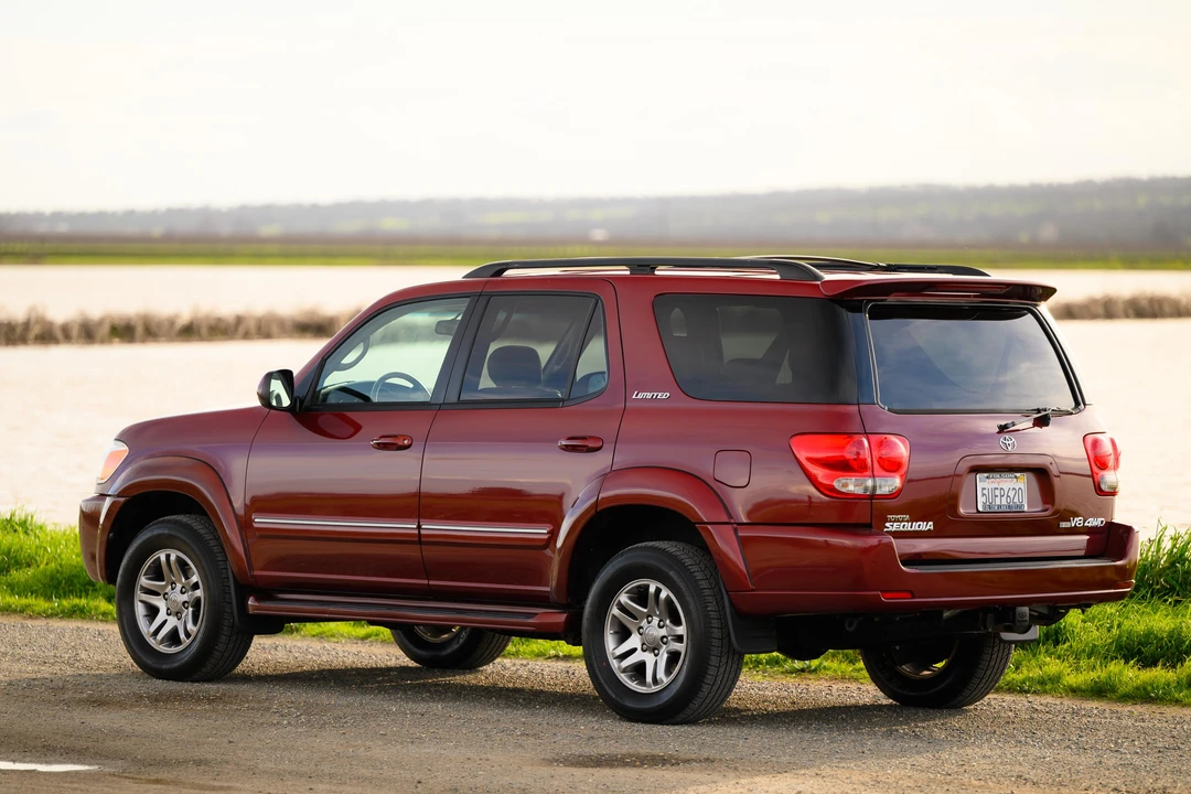 2006 Toyota Sequoia 1st Gen - Image 28 of 31