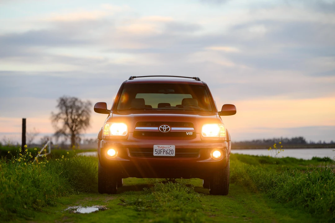 2006 Toyota Sequoia 1st Gen - Image 15 of 31