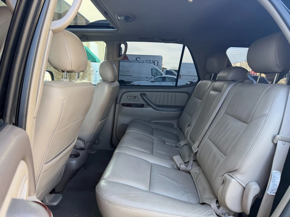 2006 Toyota Sequoia 1st Gen - Image 15 of 21