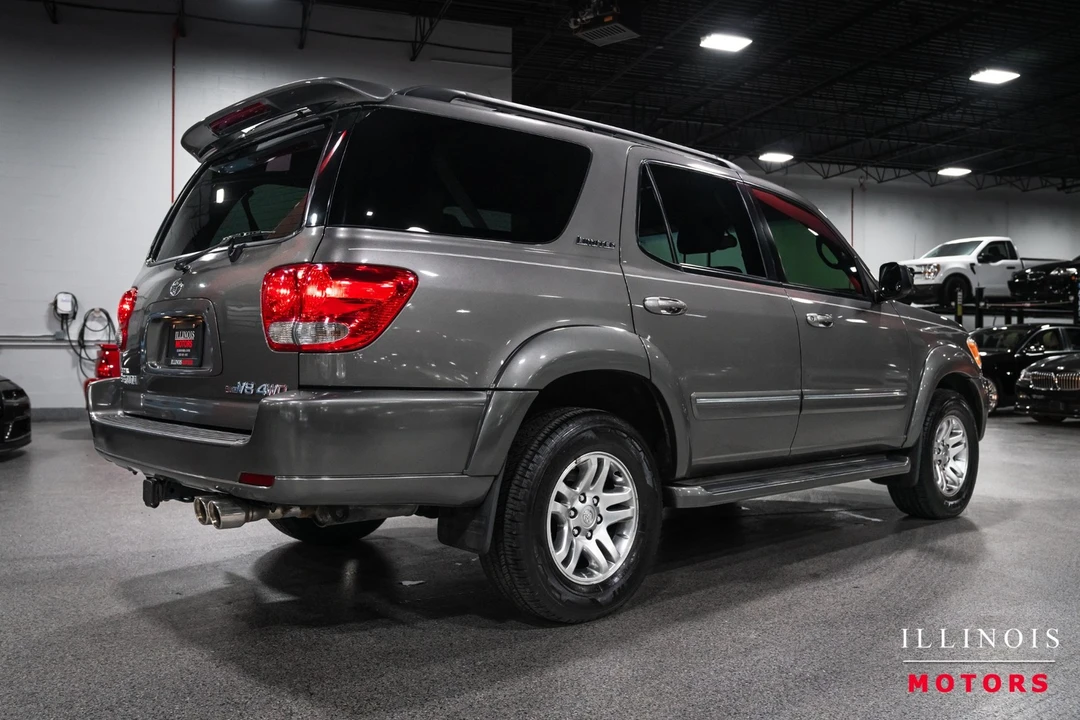 2006 Toyota Sequoia 1st Gen - Image 5 of 21