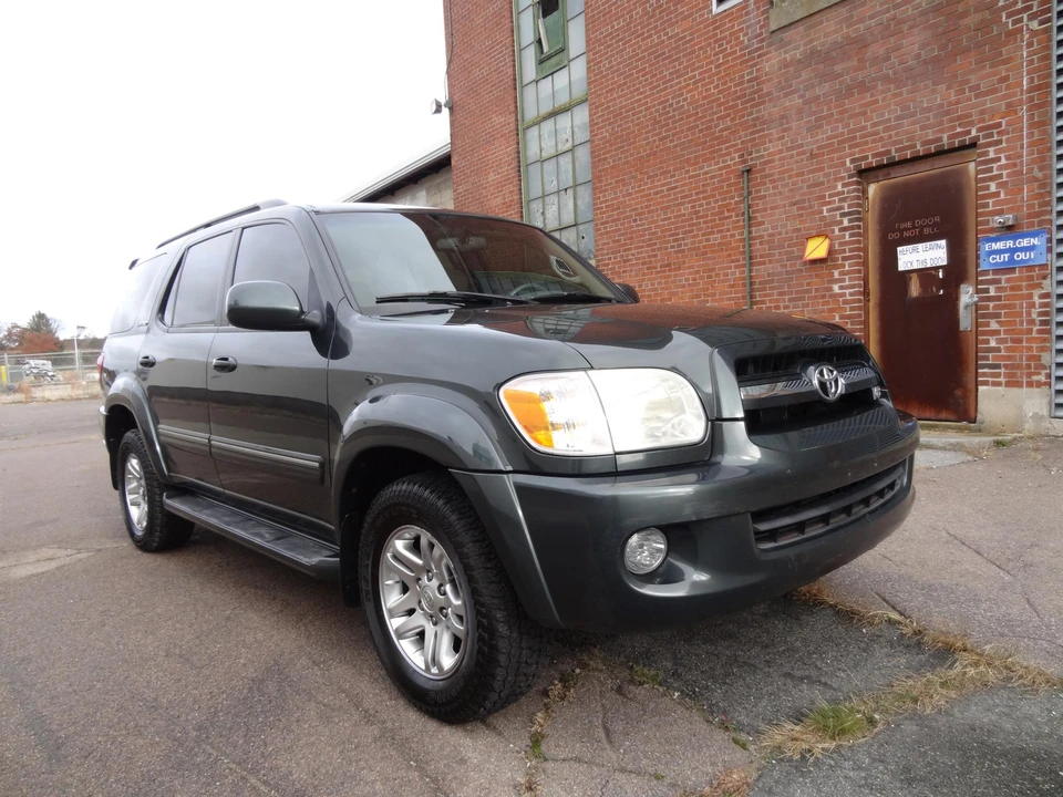 2006 Toyota Sequoia 1st Gen - Image 20 of 31