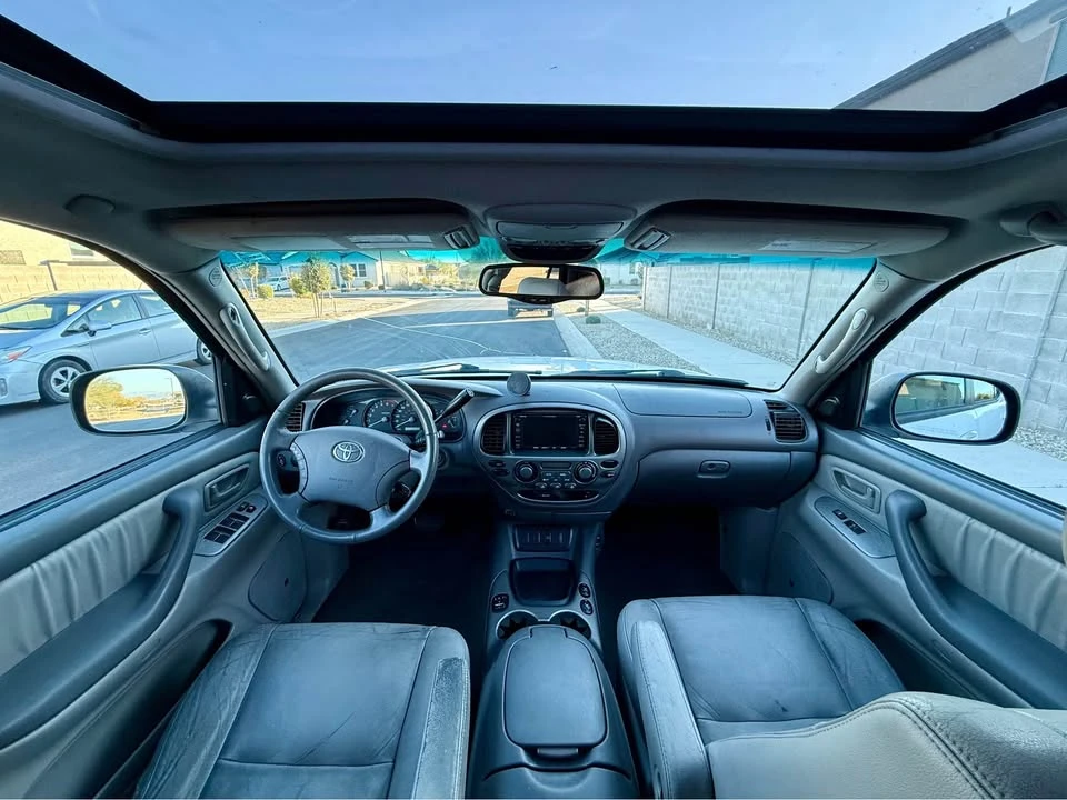 2006 Toyota Sequoia 1st Gen - Image 12 of 14