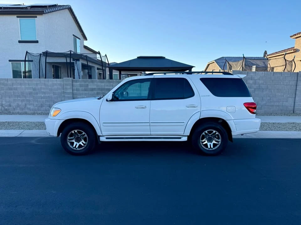 2006 Toyota Sequoia 1st Gen - Image 2 of 14
