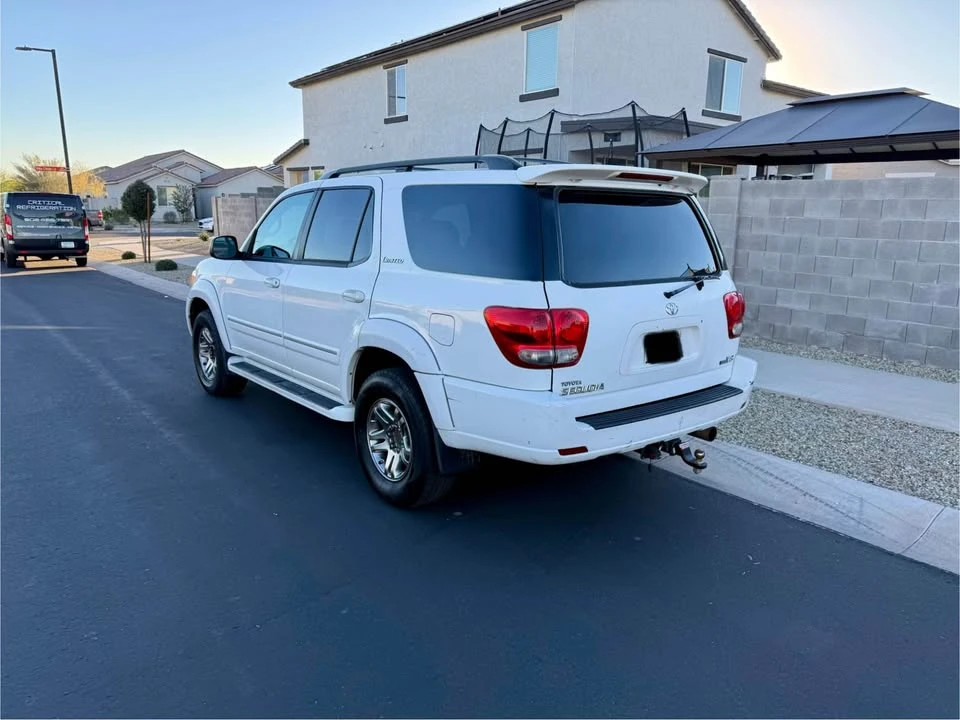 2006 Toyota Sequoia 1st Gen - Image 3 of 14