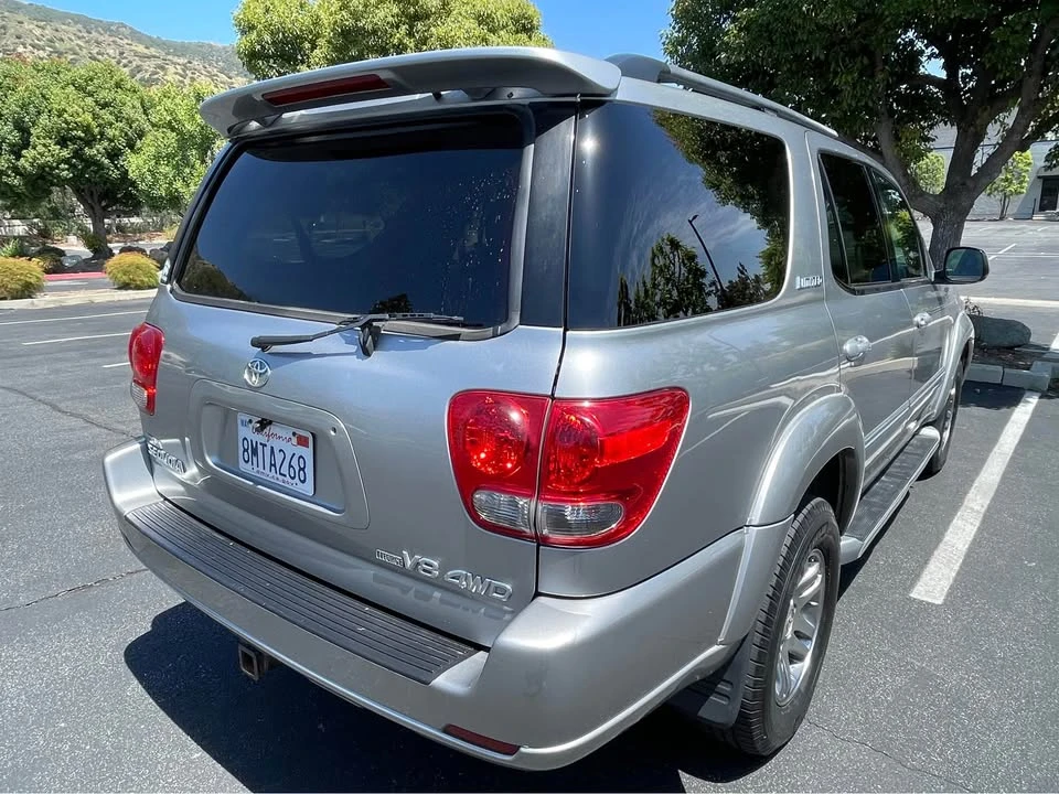 2006 Toyota Sequoia 1st Gen - Image 7 of 19