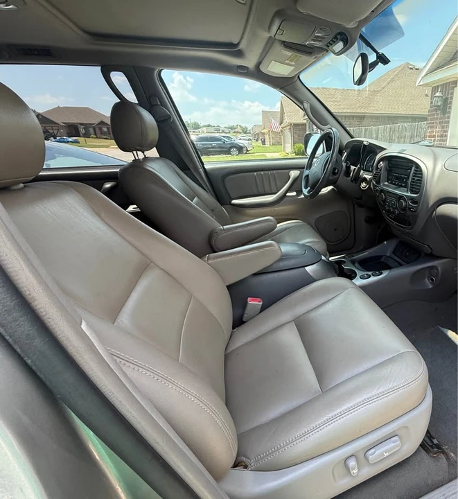 2006 Toyota Sequoia 1st Gen - Image 5 of 9