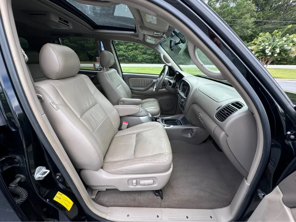 2006 Toyota Sequoia 1st Gen - Image 11 of 20