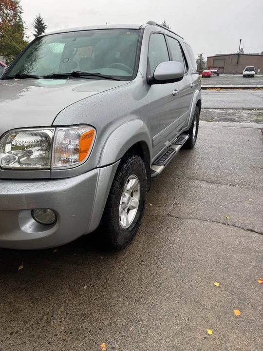 2006 Toyota Sequoia 1st Gen - Image 14 of 14