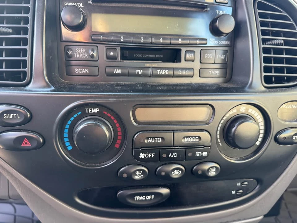 2006 Toyota Sequoia 1st Gen - Image 10 of 14