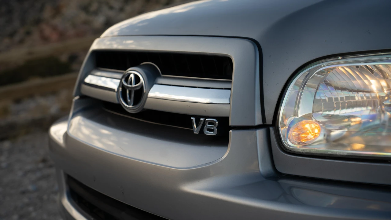 2006 Toyota Sequoia 1st Gen - Image 18 of 31