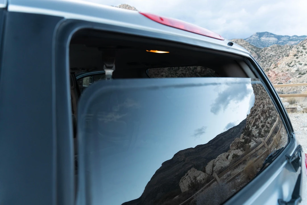 2006 Toyota Sequoia 1st Gen - Image 28 of 31