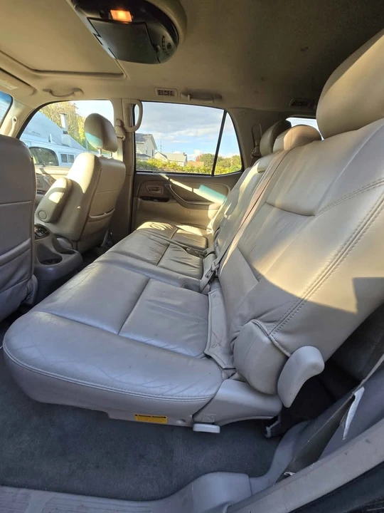 2006 Toyota Sequoia 1st Gen - Image 7 of 19
