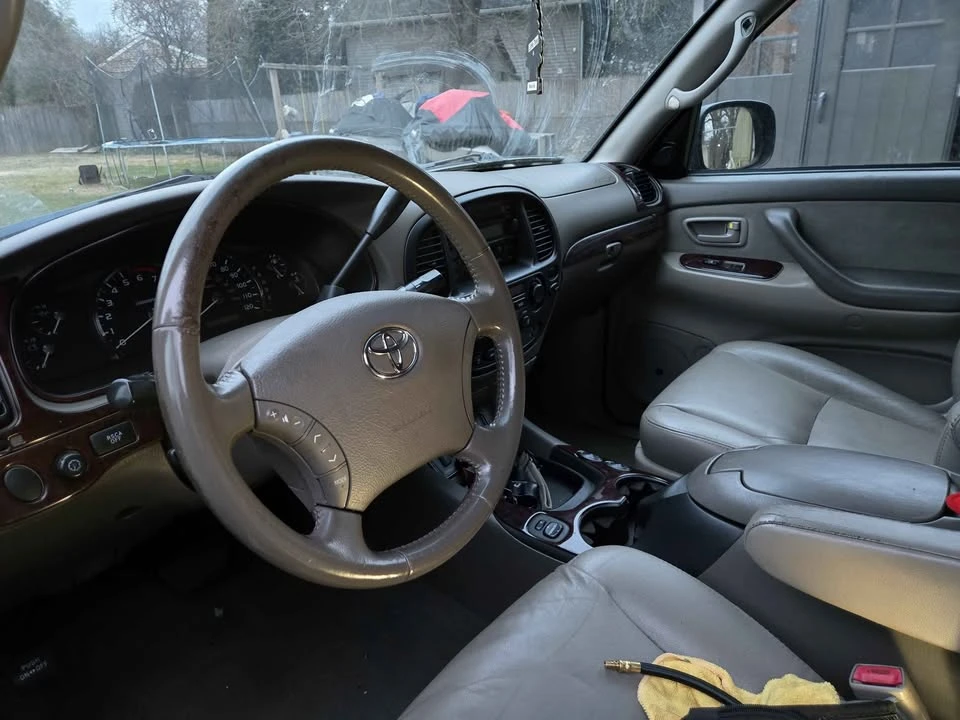2006 Toyota Sequoia 1st Gen - Image 10 of 19