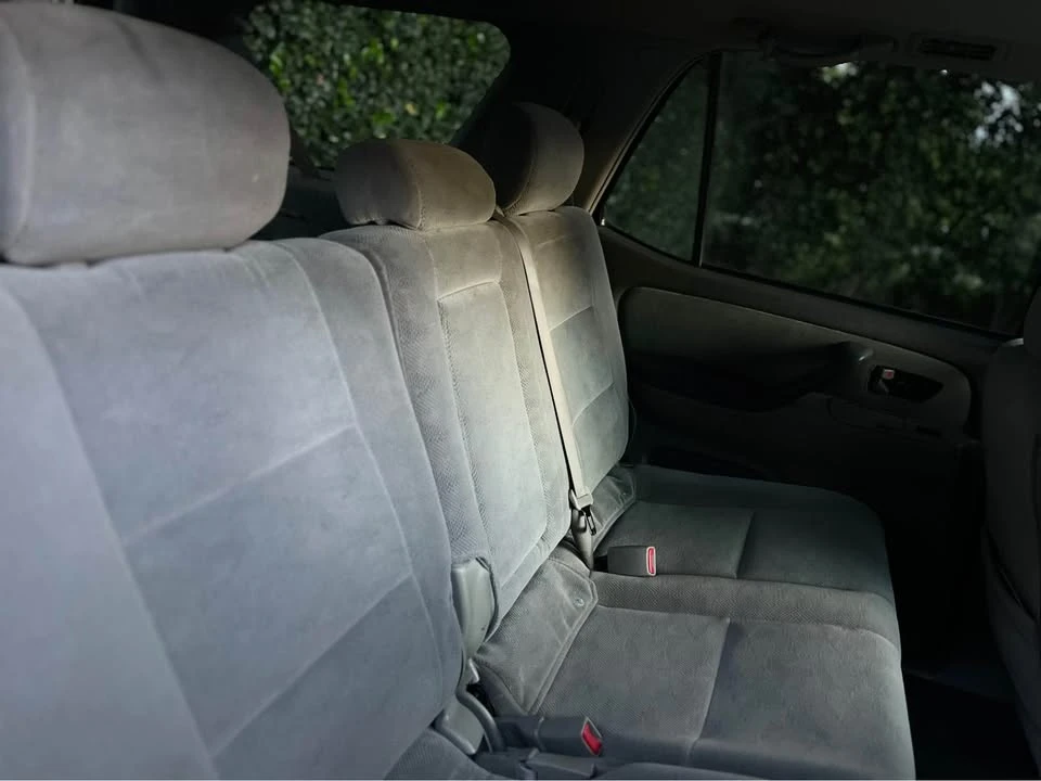 2006 Toyota Sequoia 1st Gen - Image 12 of 20