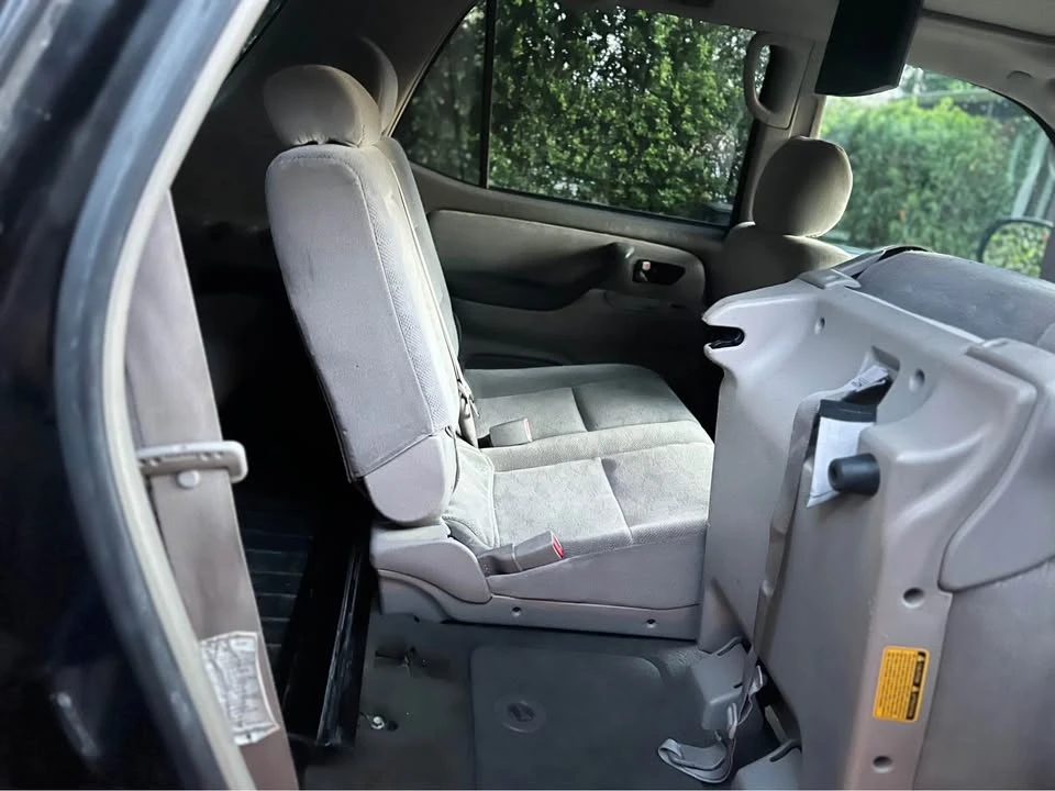 2006 Toyota Sequoia 1st Gen - Image 9 of 20
