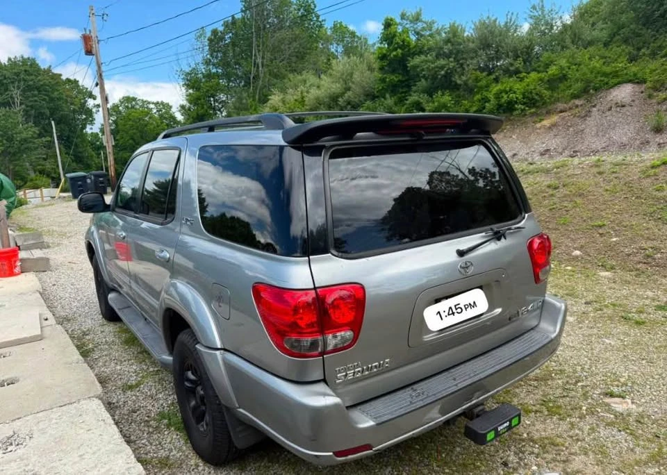 2006 Toyota Sequoia 1st Gen - Image 3 of 3