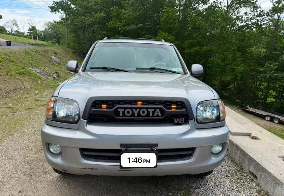 2006 Toyota Sequoia 1st Gen - Image 2 of 3