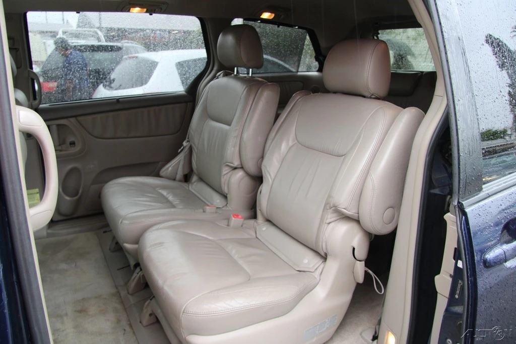2006 Toyota Sienna 2nd Gen - Image 18 of 21