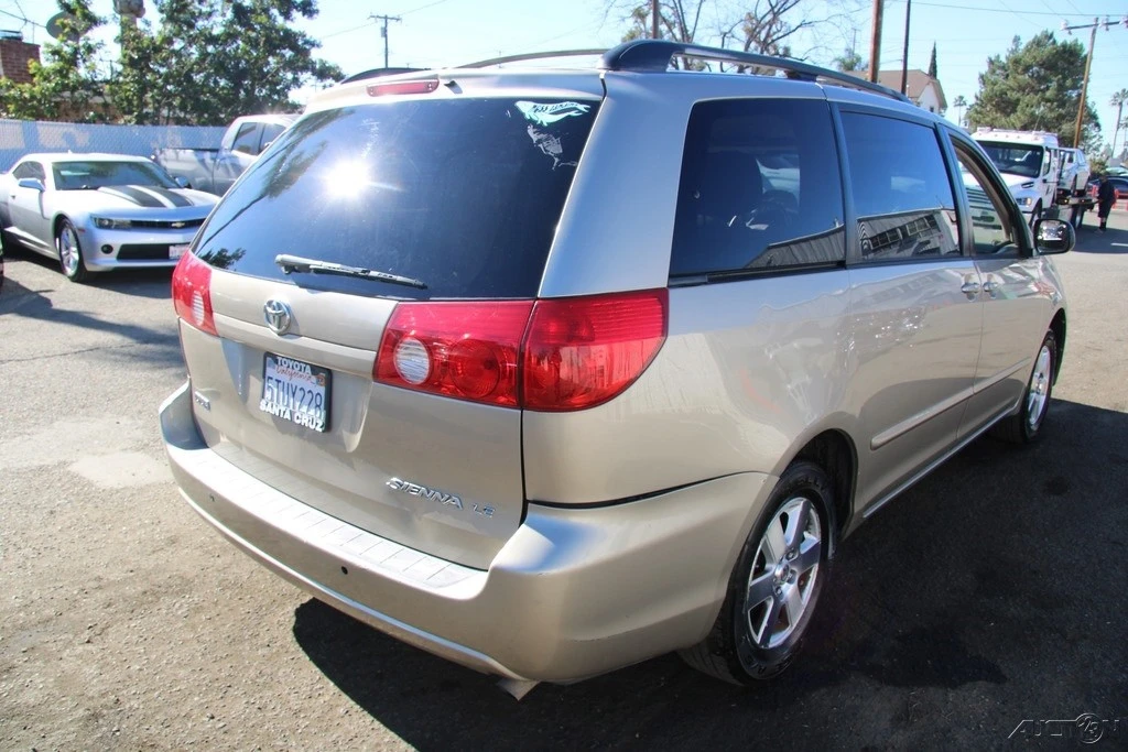 2006 Toyota Sienna 2nd Gen - Image 6 of 21