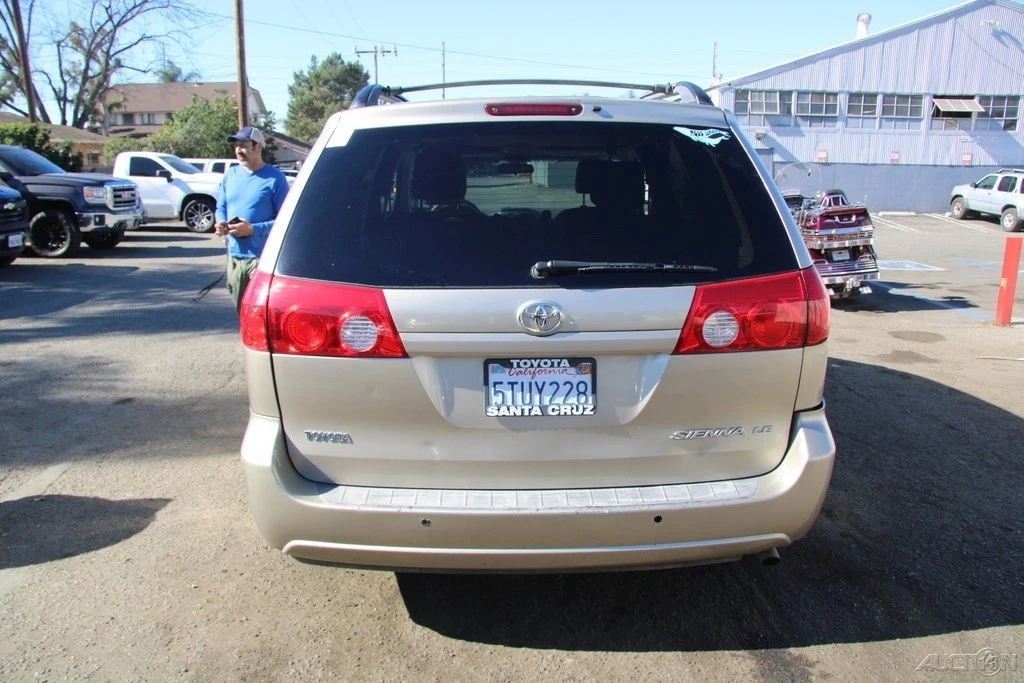 2006 Toyota Sienna 2nd Gen - Image 5 of 21