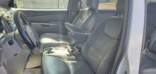 2006 Toyota Sienna 2nd Gen - Image 7 of 24