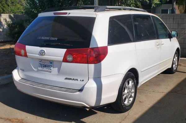 2006 Toyota Sienna 2nd Gen - Image 2 of 24