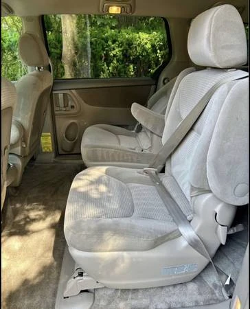 2006 Toyota Sienna 2nd Gen - Image 7 of 7