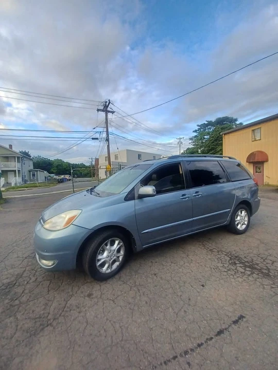 2006 Toyota Sienna 2nd Gen - Image 20 of 20