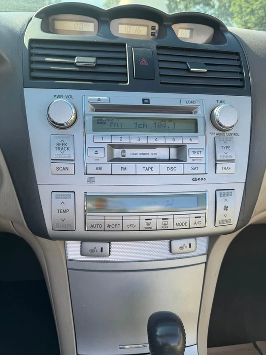 2006 Toyota Solara 2nd Gen - Image 15 of 19