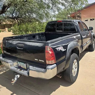 2006 Toyota Tacoma Access Cab TRD Off-Road Pickup 4D 6 ft